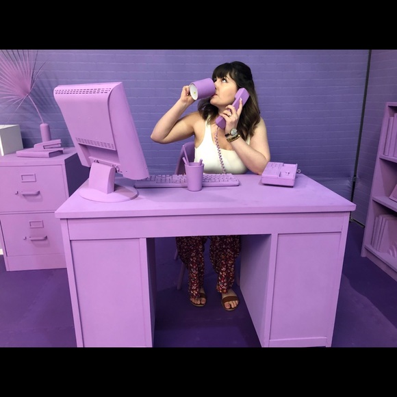 Meet your Posher, Amanda - Picture 5 of 8